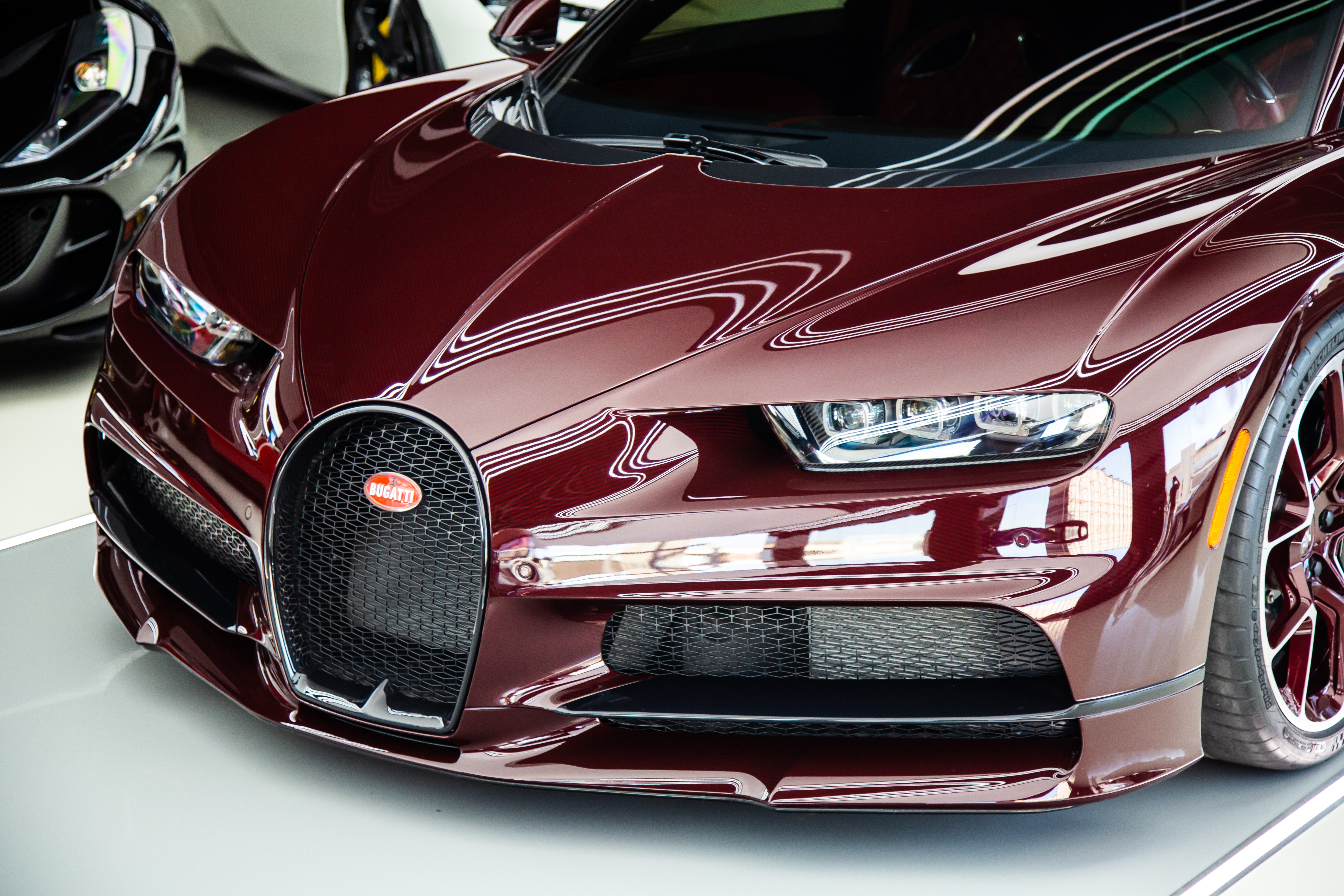 2018 Bugatti Chiron , Full Exposed Carbon Body | Exotic Cars Dubai