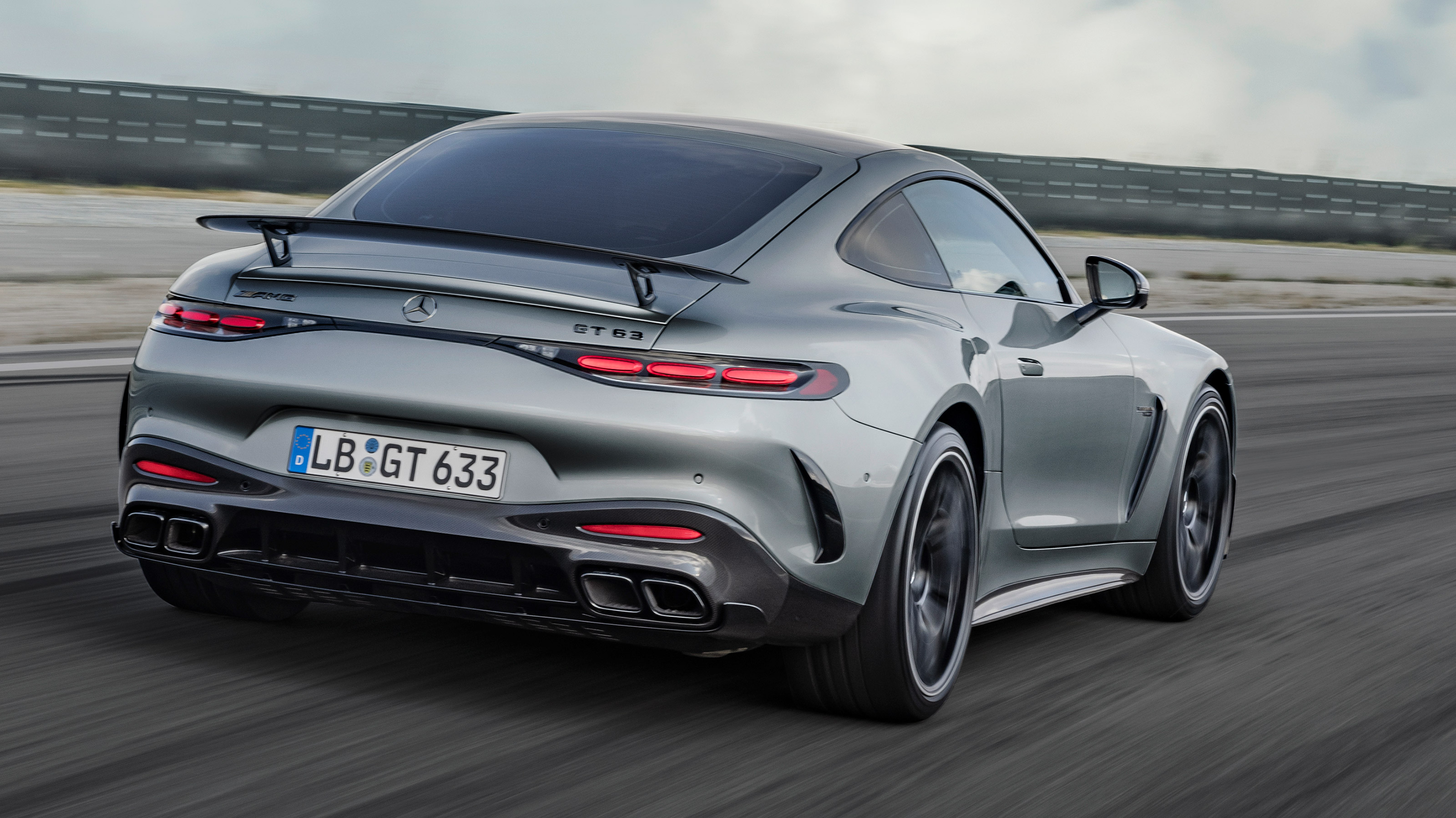 2024 Mercedes AMG GT : A Closer Look at What's Changed | Exotic Cars Dubai
