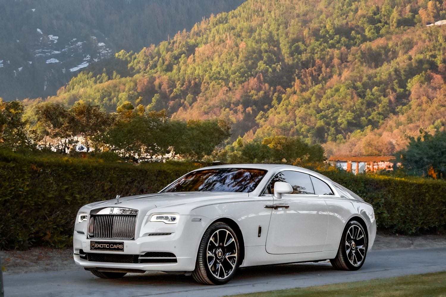 Rolls Royce Wraith in Autumn | Exotic Cars Dubai