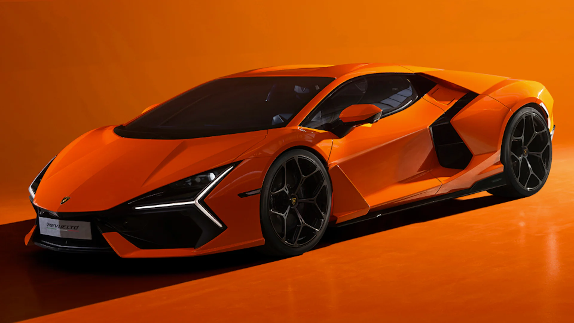 2024 Lamborghini Revuelto